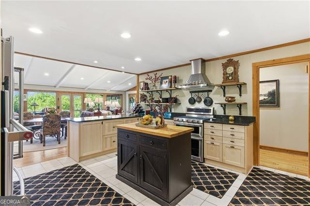 204 Doe Run, Sautee Nacoochee, GA 30571