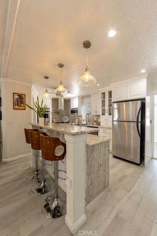 2601 E Victoria 501, Compton, CA 90220