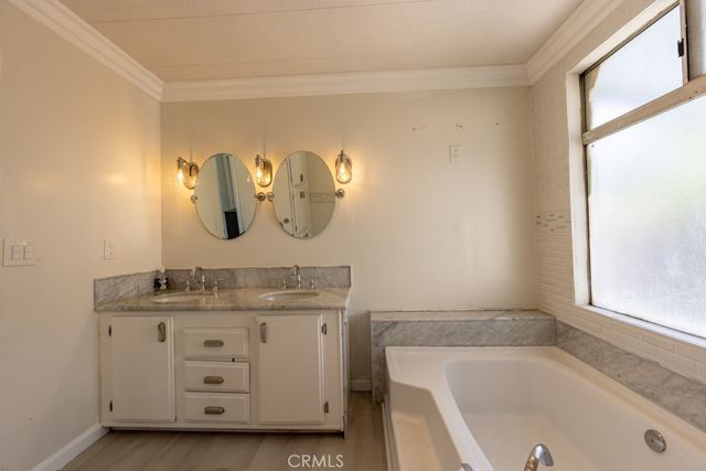 2601 E Victoria 501, Compton, CA 90220