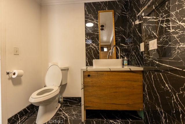 2601 E Victoria 501, Compton, CA 90220