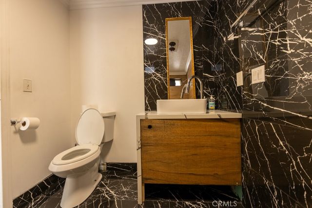 2601 E Victoria 501, Compton, CA 90220