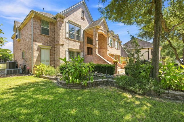 1914 Kingsmill Lane, Richmond, TX 77406