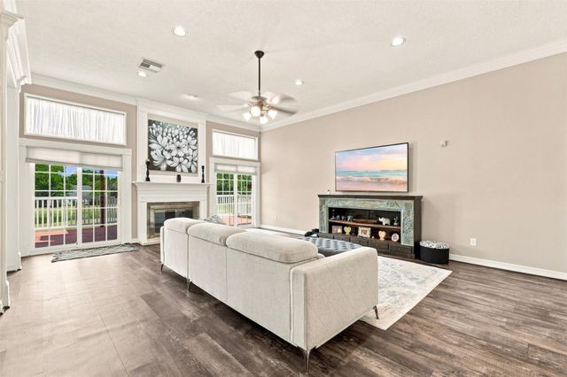 1914 Kingsmill Lane, Richmond, TX 77406