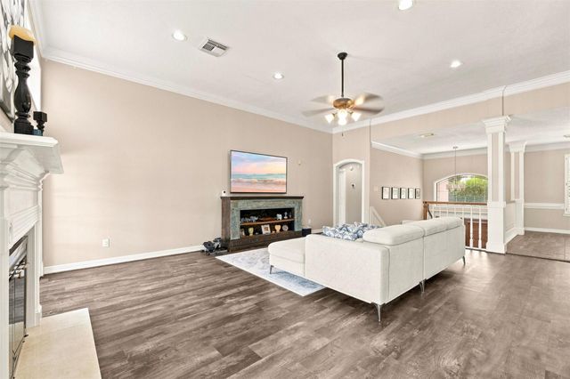 1914 Kingsmill Lane, Richmond, TX 77406