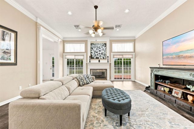 1914 Kingsmill Lane, Richmond, TX 77406