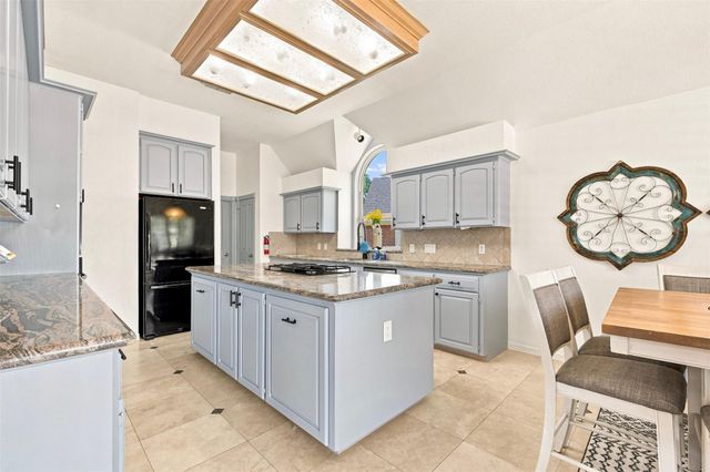 1914 Kingsmill Lane, Richmond, TX 77406