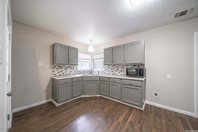 2313 Texas Ave, San Antonio, TX 78228