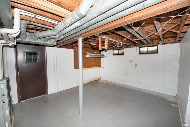 1108 Hedgewood Drive, Lafayette, IN 47904