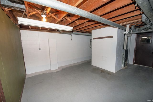 1108 Hedgewood Drive, Lafayette, IN 47904