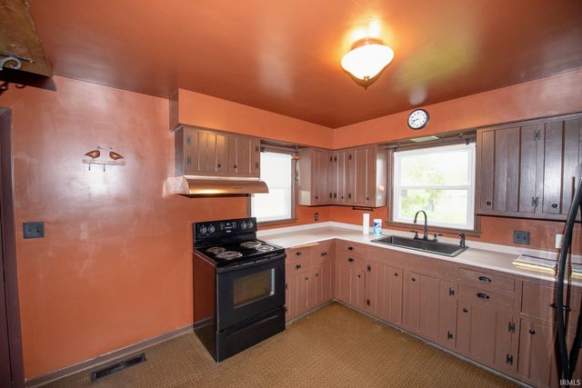1108 Hedgewood Drive, Lafayette, IN 47904