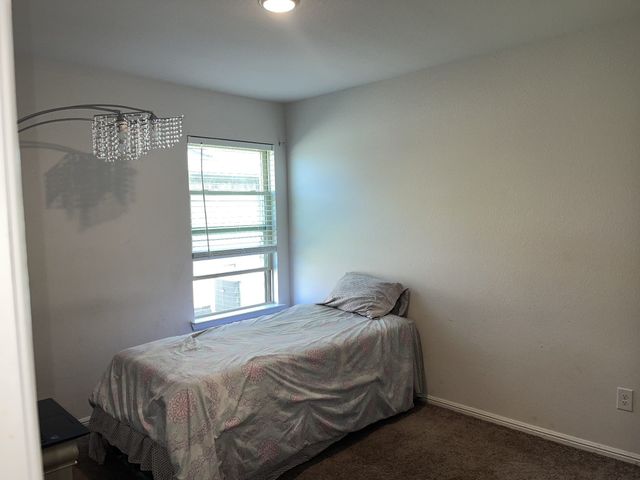 1311 Rosler Street, Mansfield, TX 76063