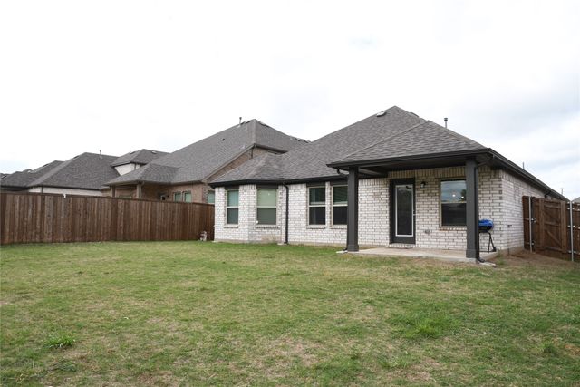 1311 Rosler Street, Mansfield, TX 76063