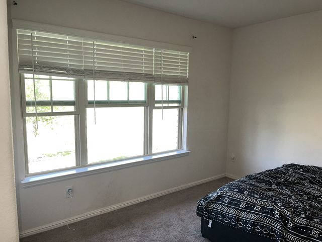 1311 Rosler Street, Mansfield, TX 76063