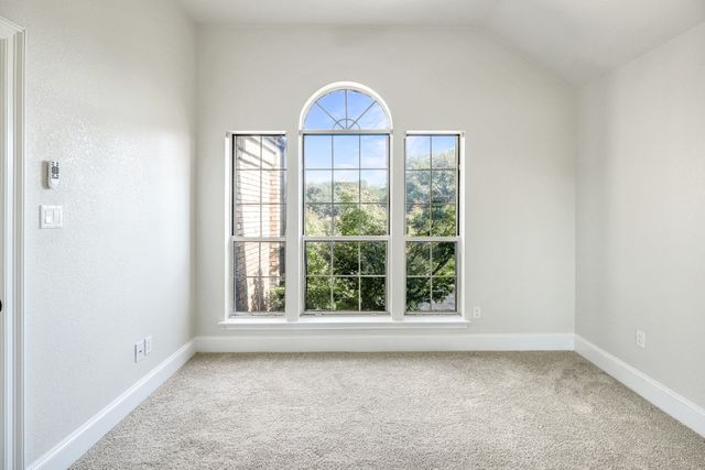 2912 Bluffview Drive, Garland, TX 75043