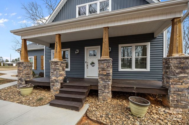 5321 Vesuvius Furnace Road, Iron Station, NC 28080