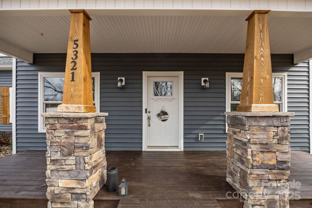 5321 Vesuvius Furnace Road, Iron Station, NC 28080