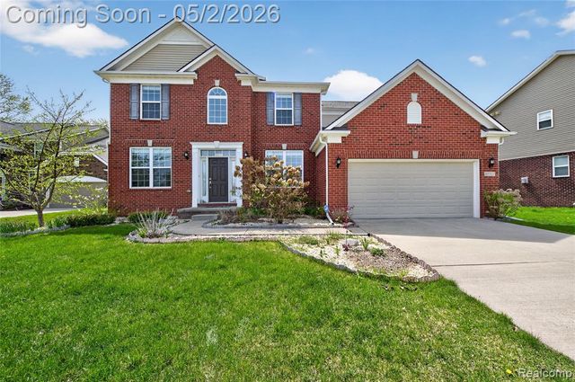 48207 Isabella Way, Novi, MI 48374