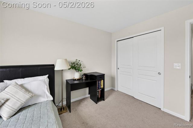 48207 Isabella Way, Novi, MI 48374