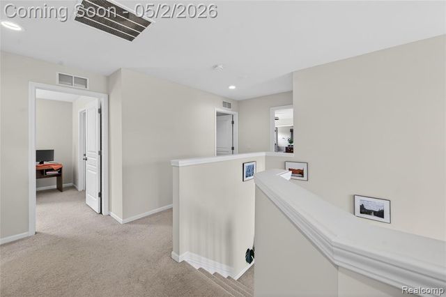48207 Isabella Way, Novi, MI 48374
