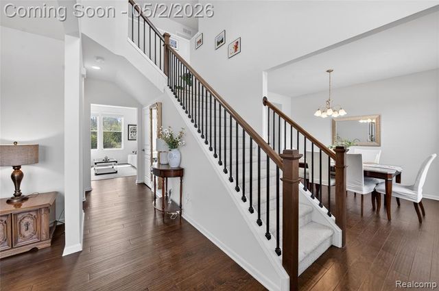 48207 Isabella Way, Novi, MI 48374