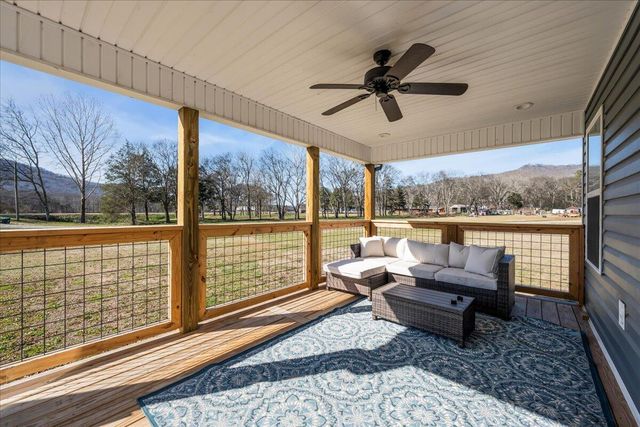 160 Marion Farms Drive, Kimball, TN 37347