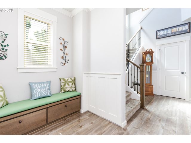 19107 WINDMILL Dr, Oregon City, OR 97045