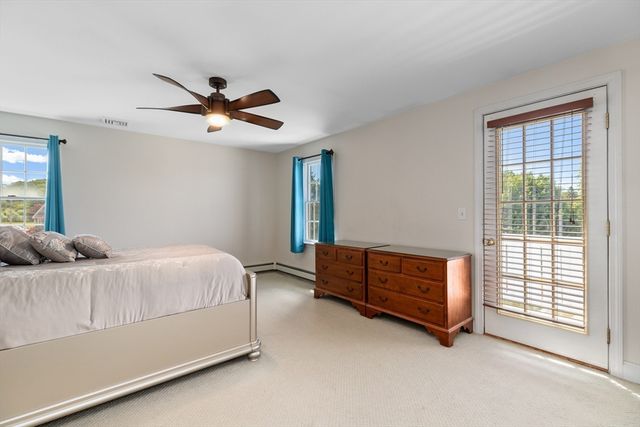 1 Mark Dr, Fairhaven, MA 02719