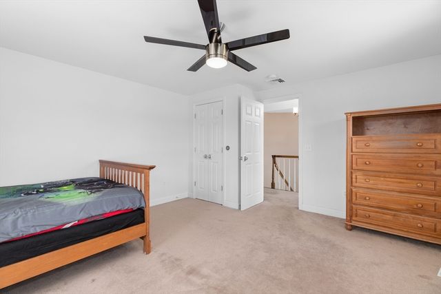 1 Mark Dr, Fairhaven, MA 02719