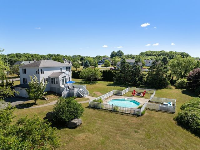 1 Mark Dr, Fairhaven, MA 02719