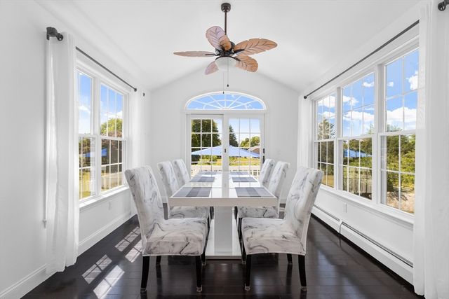 1 Mark Dr, Fairhaven, MA 02719