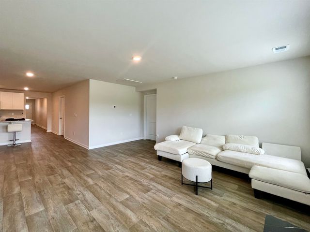4581 E Coast Ln., Shallotte, NC 28470