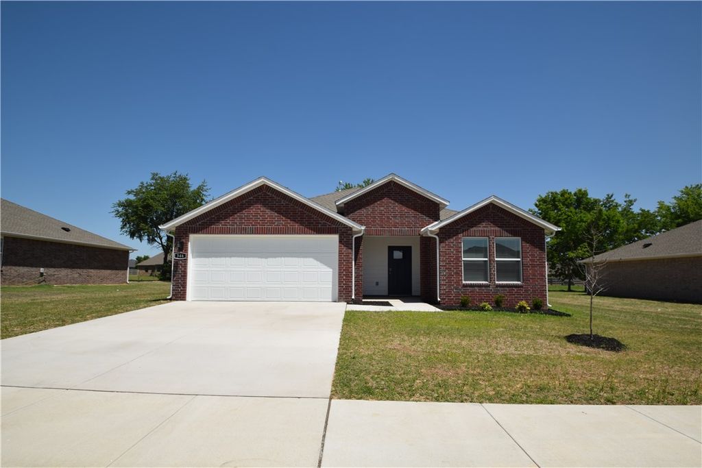 346 Texas Avenue, Farmington, AR 72730
