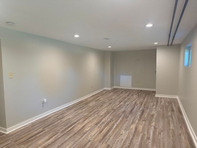 6758 S Karlov Avenue G, Chicago, IL 60629