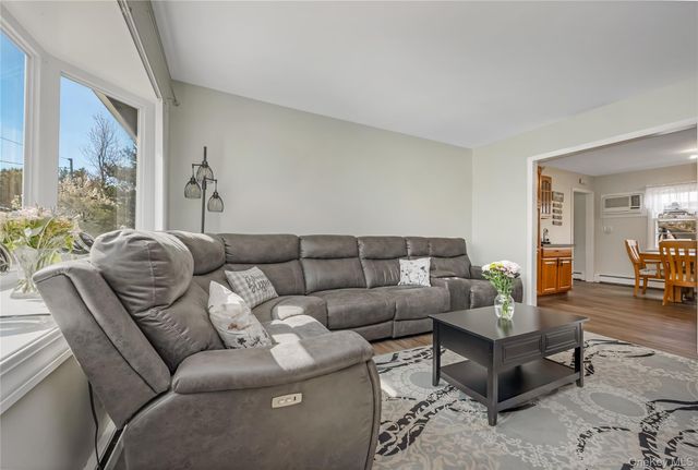 31 Dena Drive, Blue Point, NY 11715