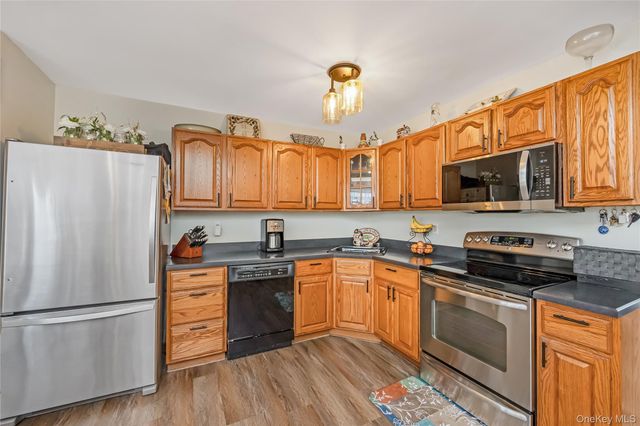 31 Dena Drive, Blue Point, NY 11715