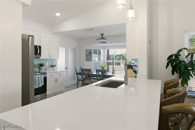 688 Wiggins Lake DR 201, Naples, FL 34110