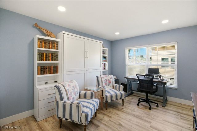 688 Wiggins Lake DR 201, Naples, FL 34110