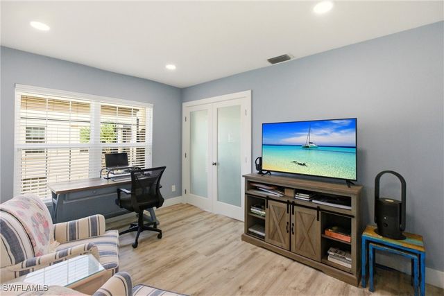 688 Wiggins Lake DR 201, Naples, FL 34110