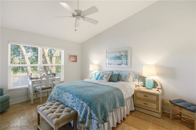 688 Wiggins Lake DR 201, Naples, FL 34110