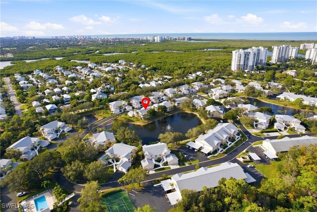 688 Wiggins Lake DR 201, Naples, FL 34110