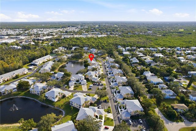 688 Wiggins Lake DR 201, Naples, FL 34110