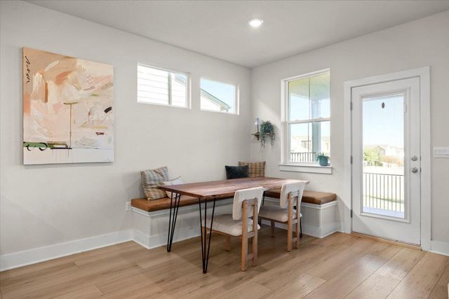 7210 Travertine Spring DR 97, Austin, TX 78744