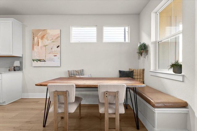 7210 Travertine Spring DR 97, Austin, TX 78744