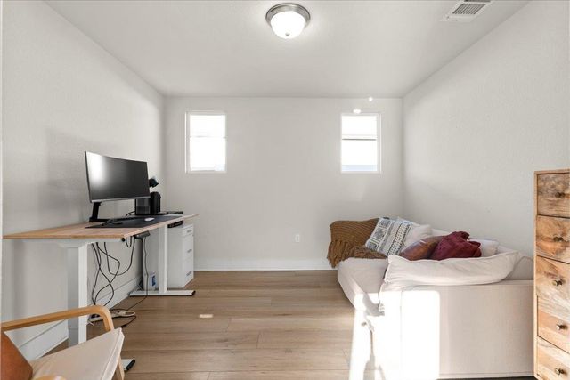 7210 Travertine Spring DR 97, Austin, TX 78744