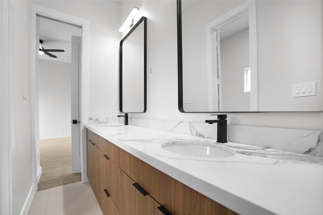 317 Palmer Street, Houston, TX 77003