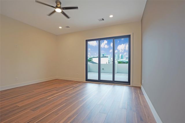317 Palmer Street, Houston, TX 77003
