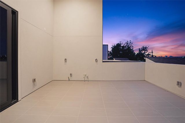 317 Palmer Street, Houston, TX 77003
