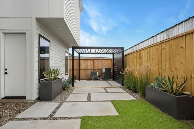 317 Palmer Street, Houston, TX 77003