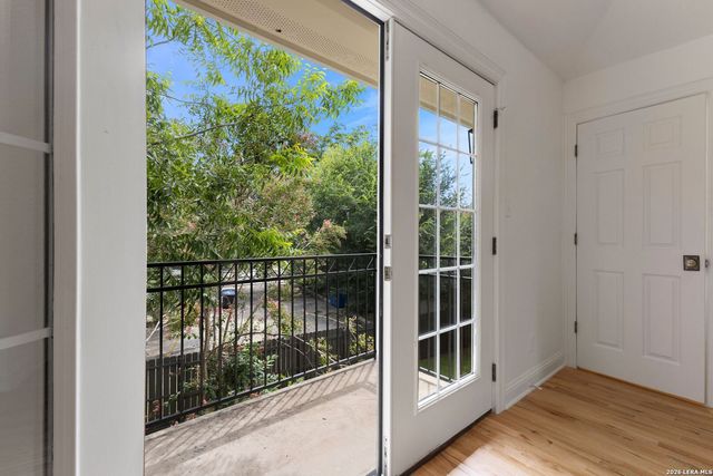 214 Vance St, San Antonio, TX 78210