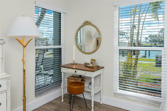 329 MEDALLION BOULEVARD B, Madeira Beach, FL 33708